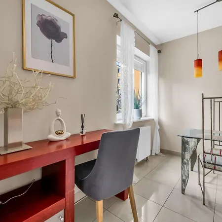 Apartment Ursus - 50m2, Parking - By Rentujemy Warsaw